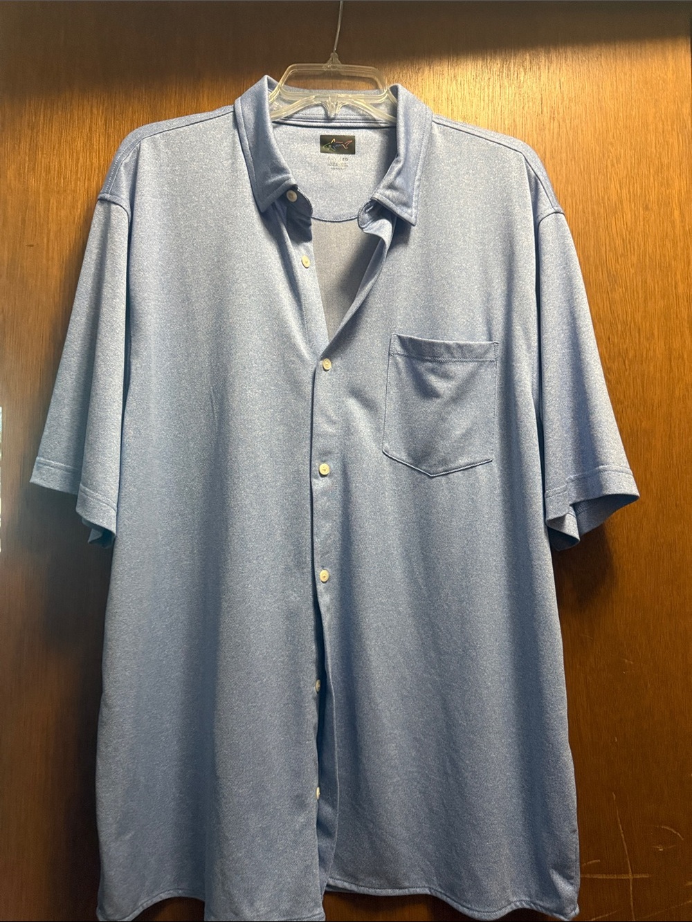 Greg Norman Light Blue Short-Sleeve Button-Up Shirt - Casual Men's Shirt